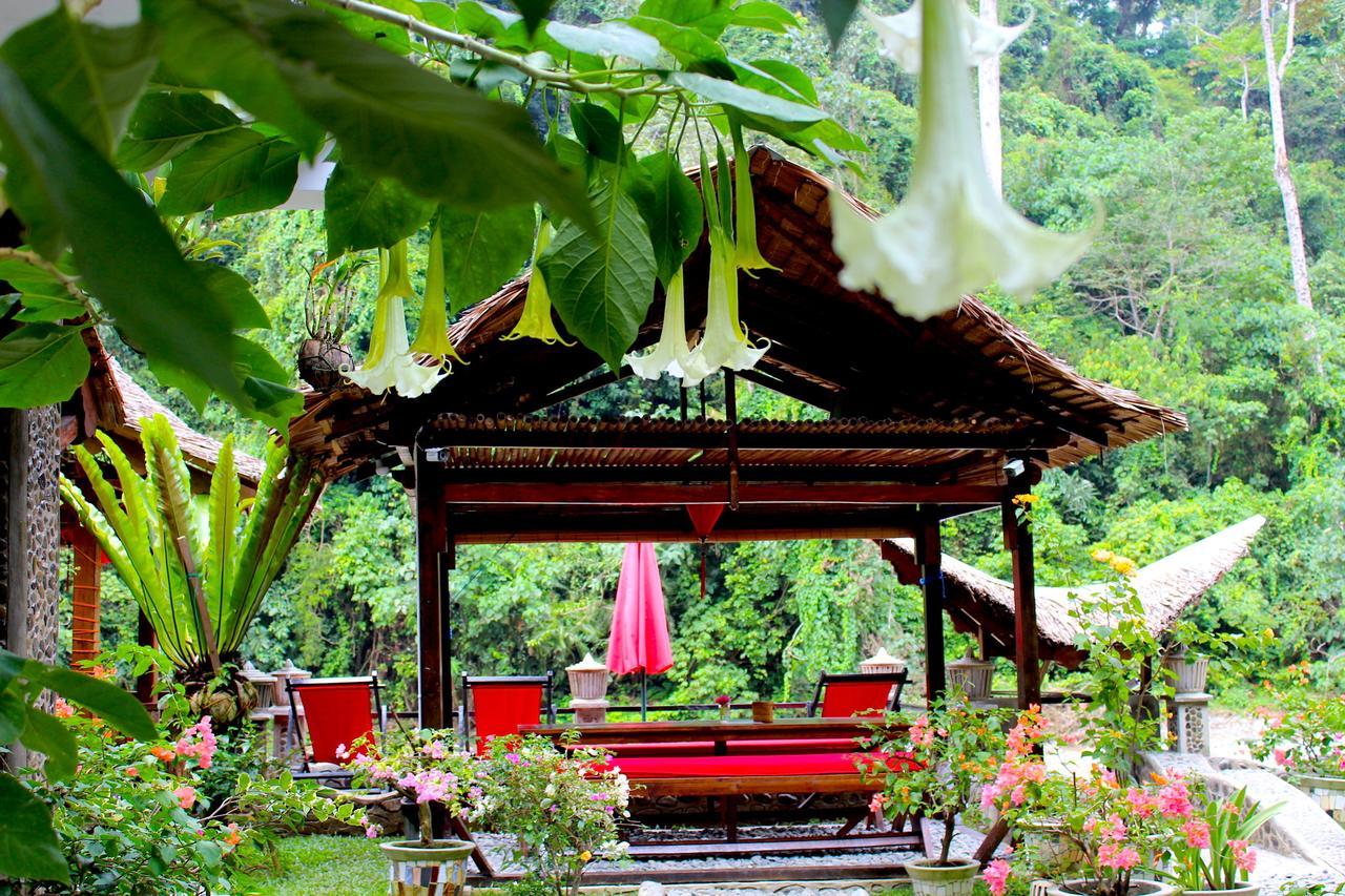 Ecotravel Cottages Букит Лаванг Екстериор снимка
